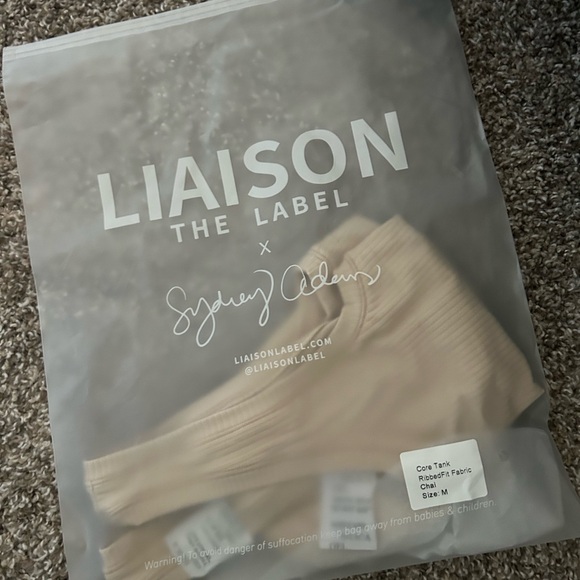 Liaison the Label CORE TANK (RIBBEDFIT FABRIC)
- THE SYDNEY ADAMS COLLECTION - M - Picture 2 of 3